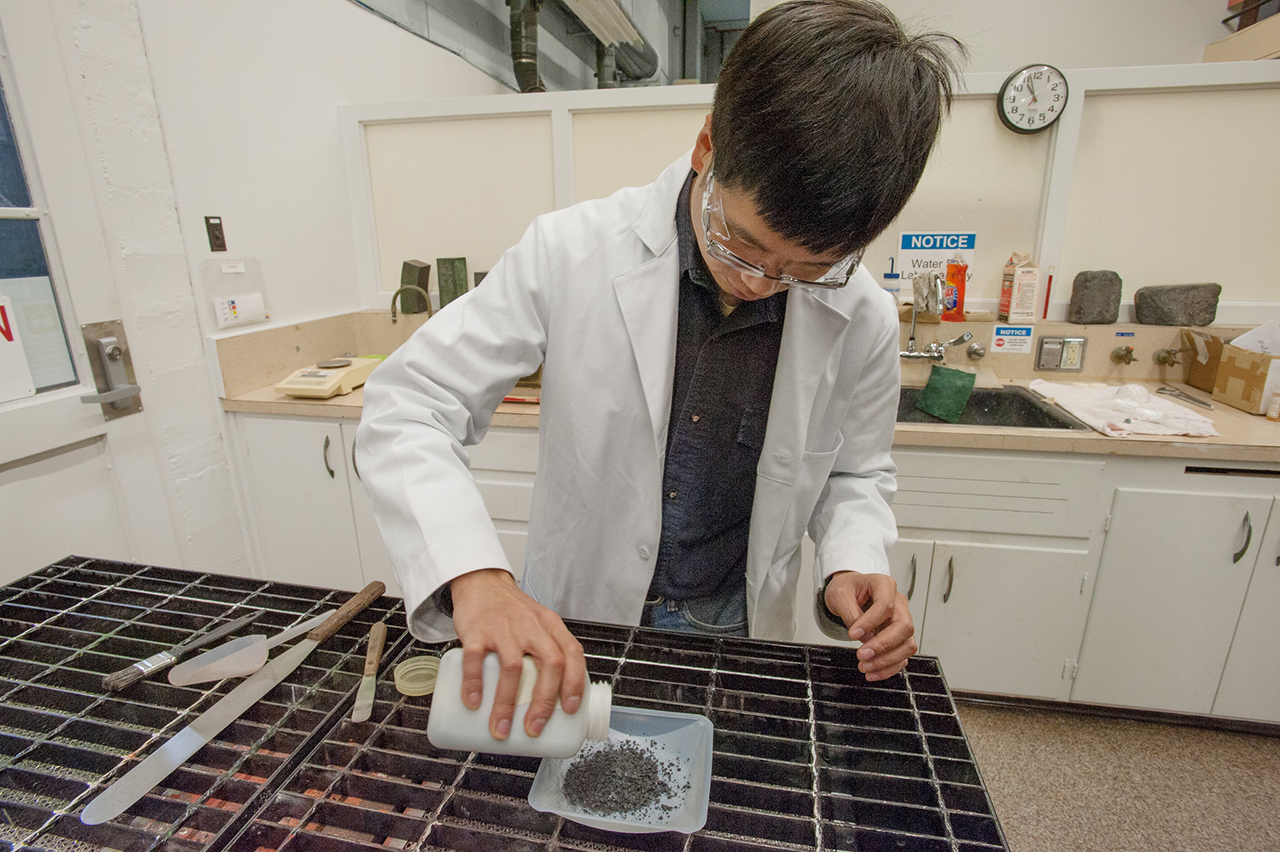 Research Materials Engineer Peter Hsieh preparing coal ash samples