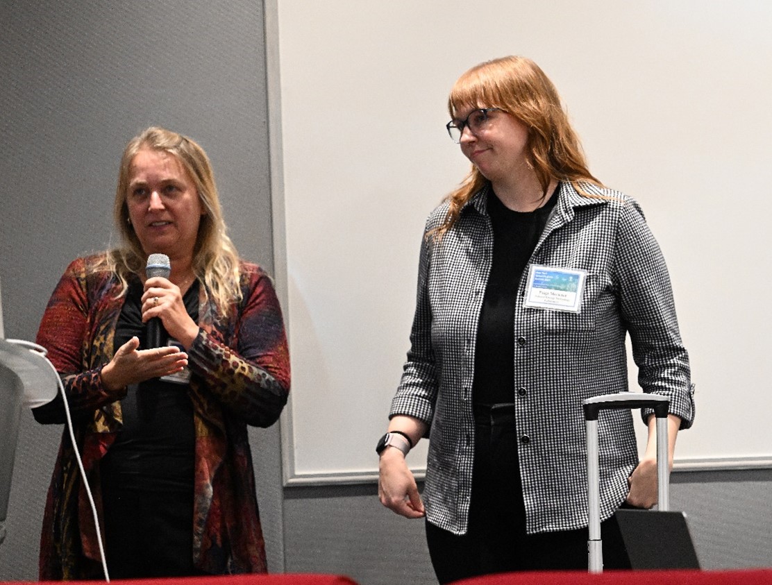 NETL’s Kelly Rose, left, and Paige Morkner, right, presented at the New York Scientific Data Summit.