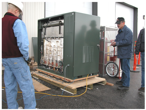 Fuel cell test at INL, demonstrating SOFC operating on diesel fuel during March 2005