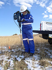 Setting up soil gas monitoring locations in proximity to a CO2 storage site