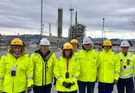 NETL employees with hosts at Technology Centre Mongstad, February 2017
