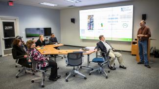 NETL Hosts W.Va. Manufacturers to Discuss Regional Workforce Initiative